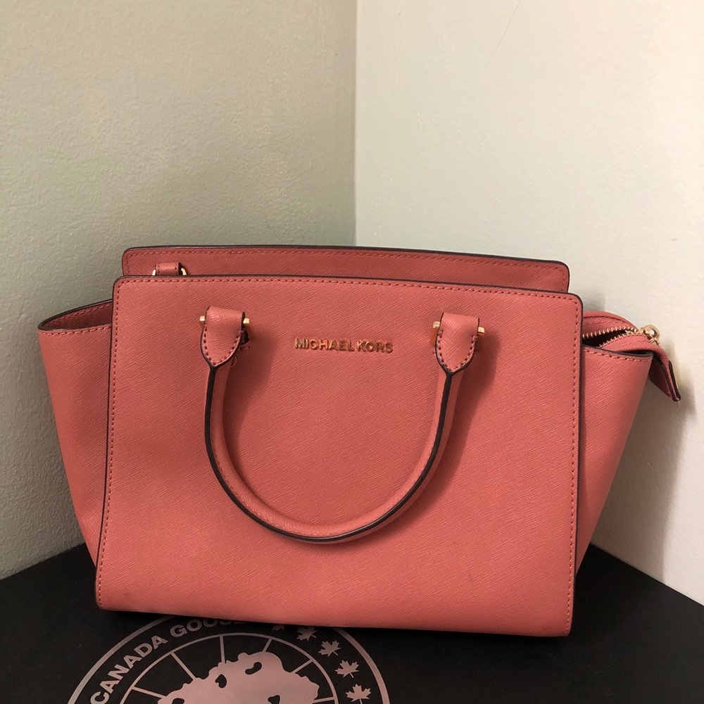 Michael Kors Selma Medium Satchel Crossbody Bag - Picture 3 of 11